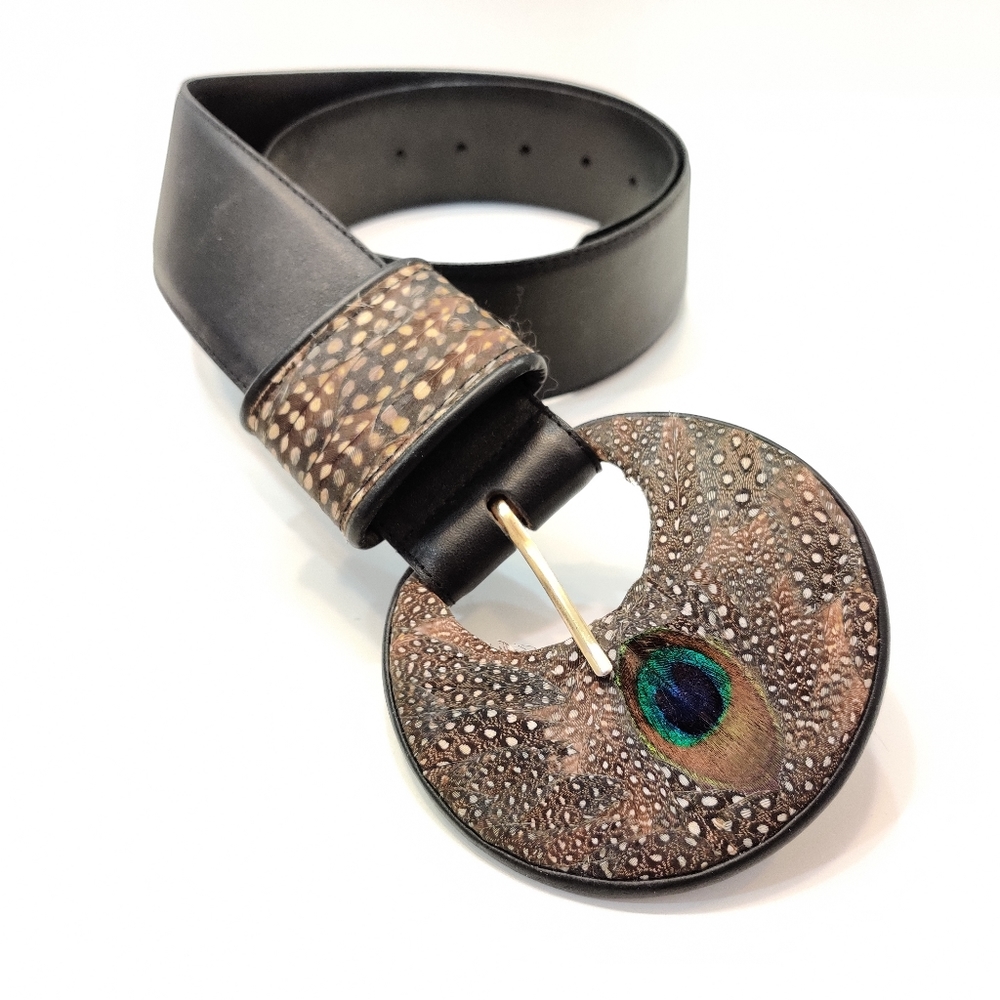 Lee Sands Pheasant Feather Round Buckle Belt LIKE NEW Size M-L